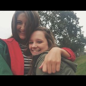 Meet your Posher, Elly